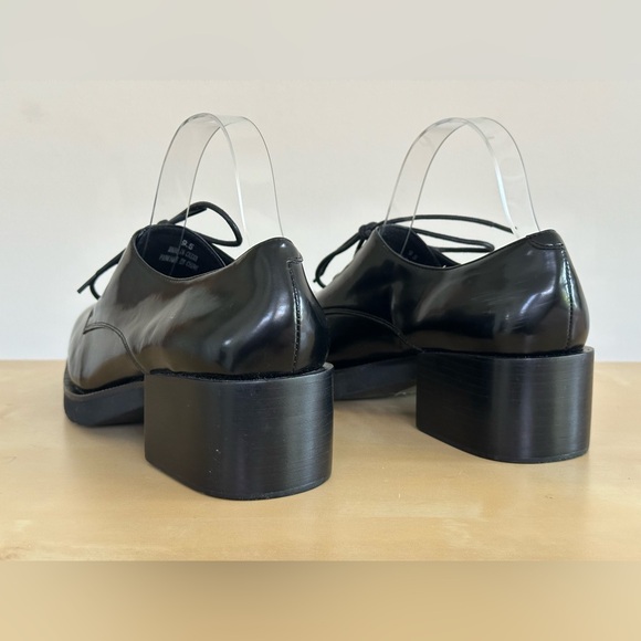 Jeffrey Campbell Patrice H Black Faux Patent Lace Up Oxford Women's Size 9.5 - Picture 3 of 9